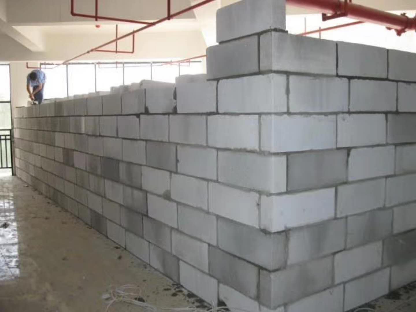 密云蒸压加气混凝土砌块承重墙静力和抗震性能的研究